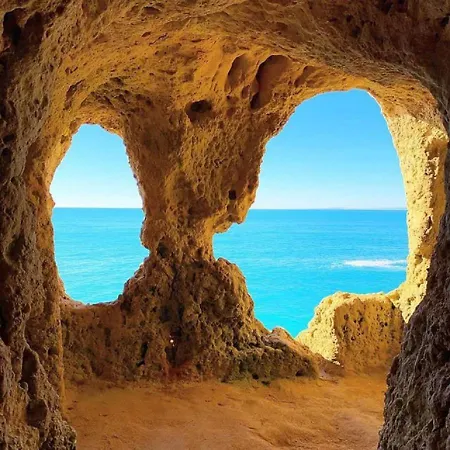 Cozy Carvoeiro W/ Sea View & Private Access To Beach * Lagoa (Algarve)