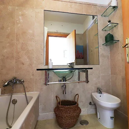 Cozy Carvoeiro W/ Sea View & Private Access To Beach Lagoa (Algarve)